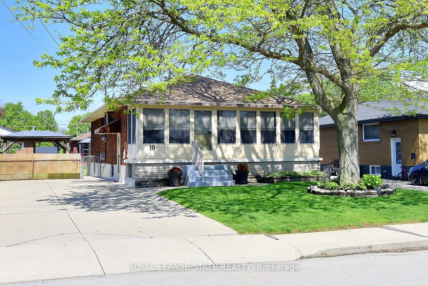 10-alderney-avenue-hamilton-ontario-x13196232