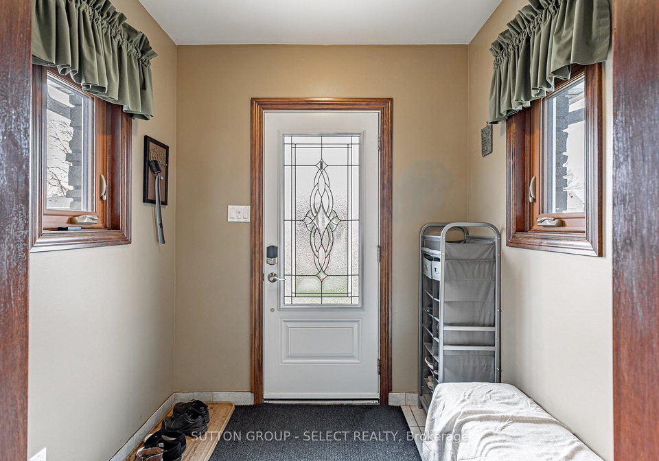 1054-chippewa-drive-london-east-ontario-x13196644