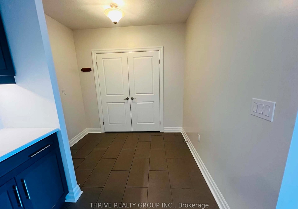 260-villagewalk-boulevard-london-north-ontario-x13197062