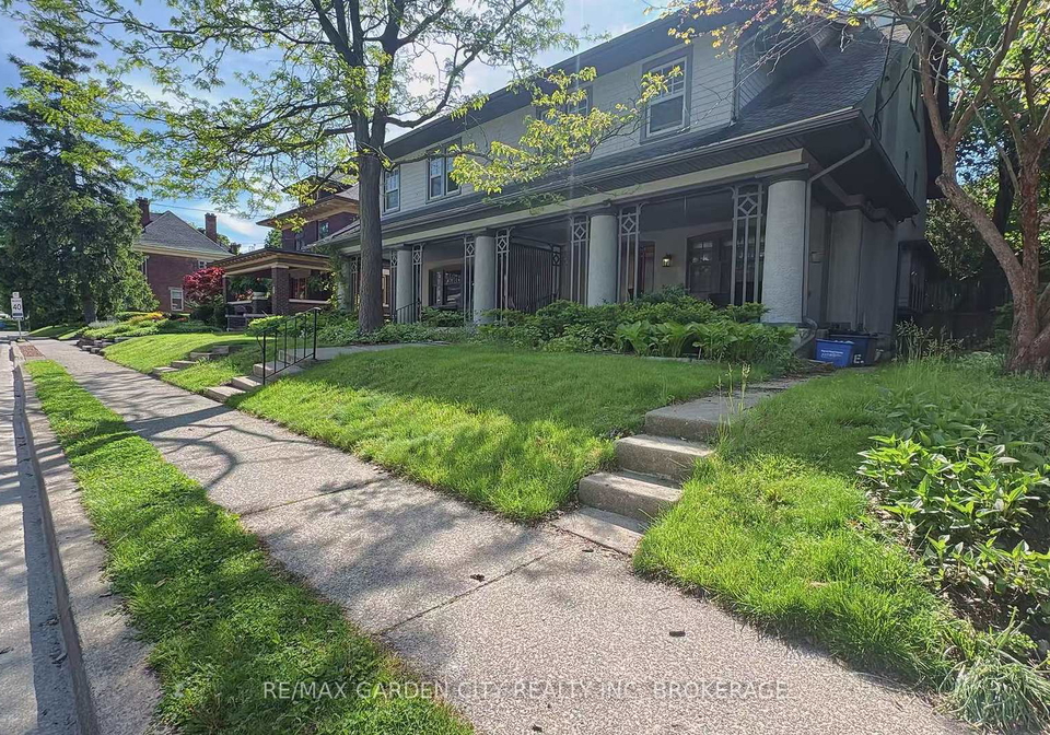 5-college-street-st-catharines-ontario-x13198102