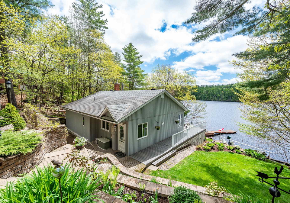93-bilsborrow-trail-petawawa-ontario-x13199112