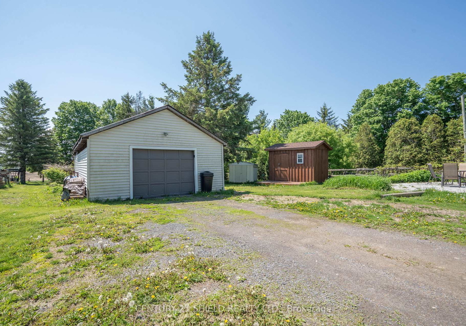 18582-dundas-street-s-south-glengarry-ontario-x13199226