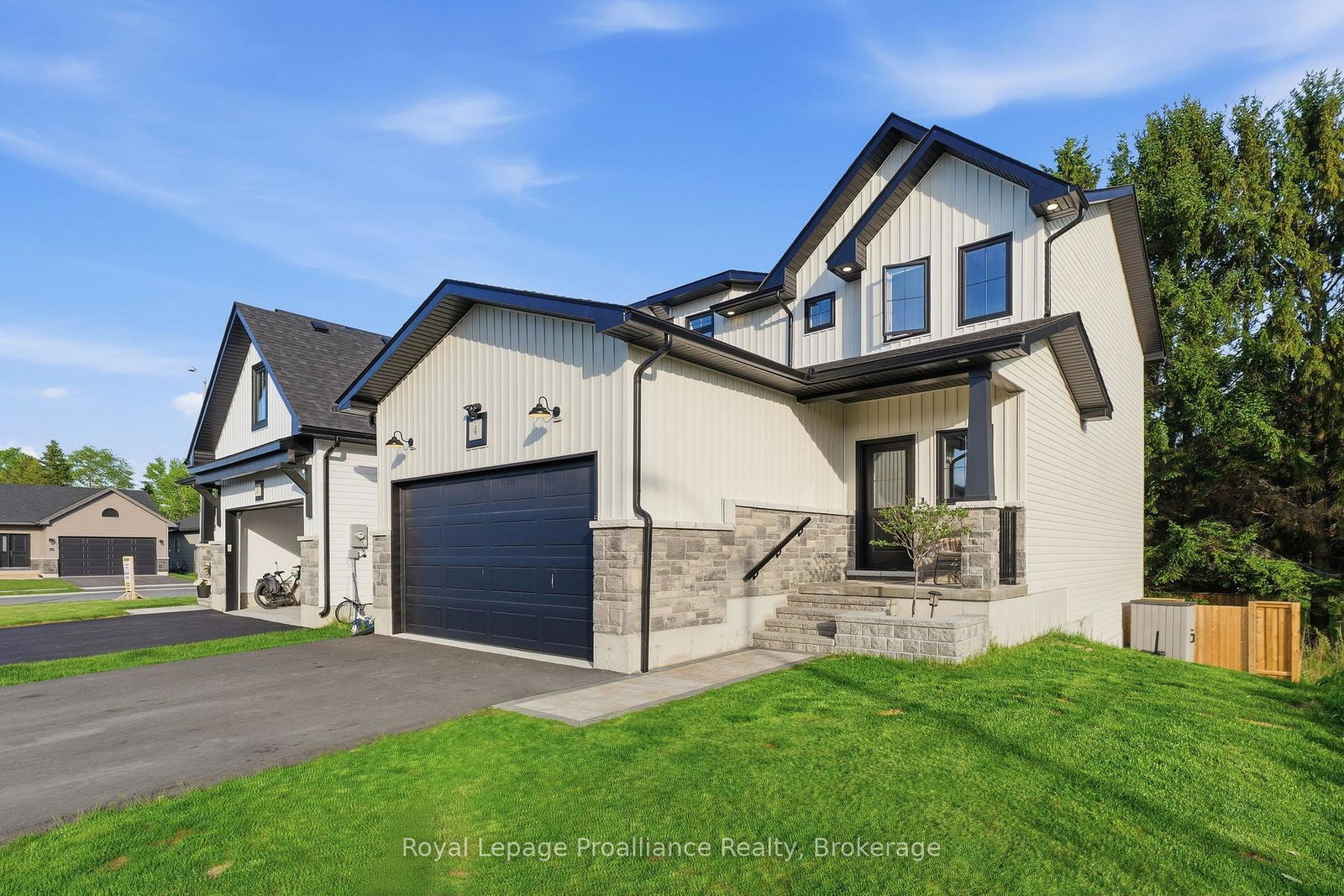 4-mackenzie-john-crescent-brighton-ontario-x13200610