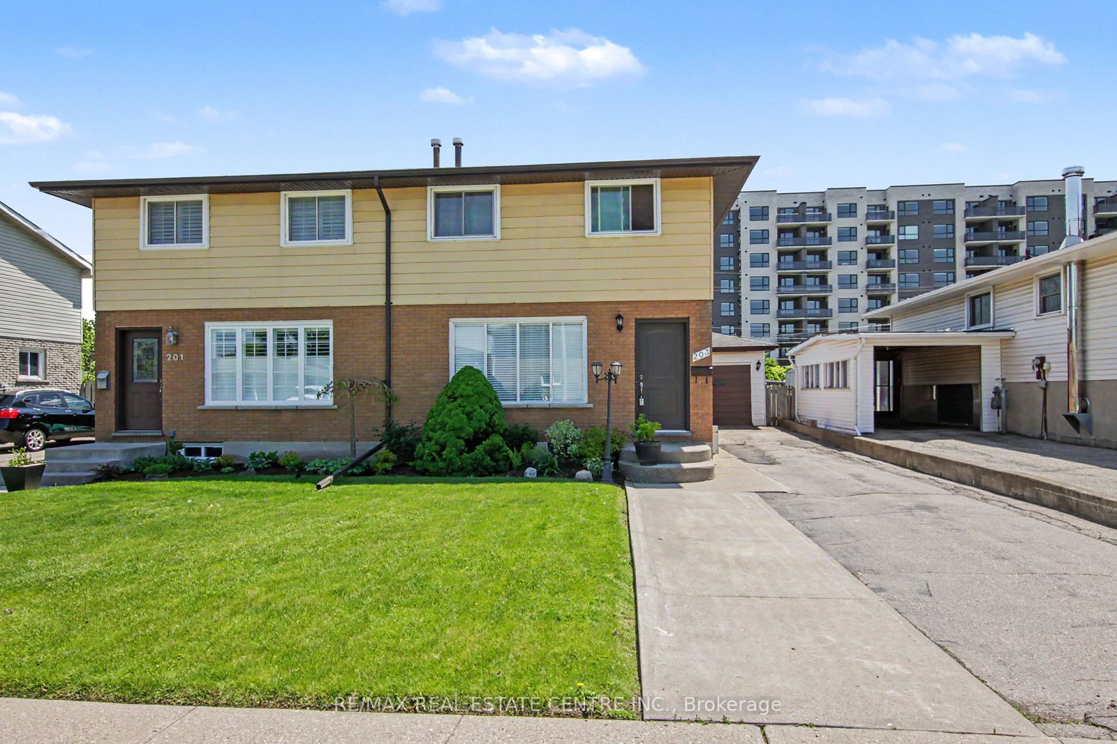 203-moffat-drive-cambridge-ontario-x13201232