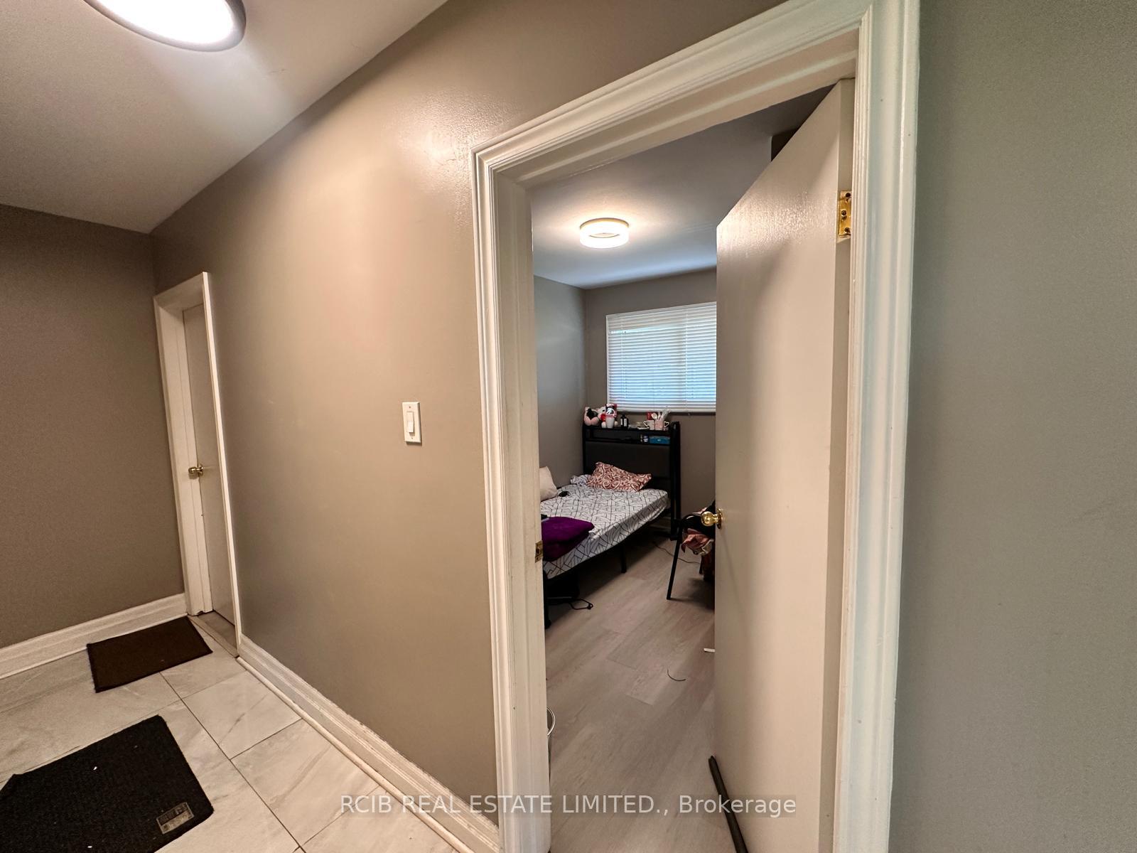 1302-hillcrest-avenue-london-east-ontario-x13202552