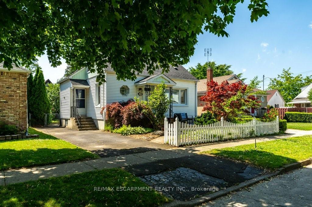 19-columbia-street-st-catharines-ontario-x13203094