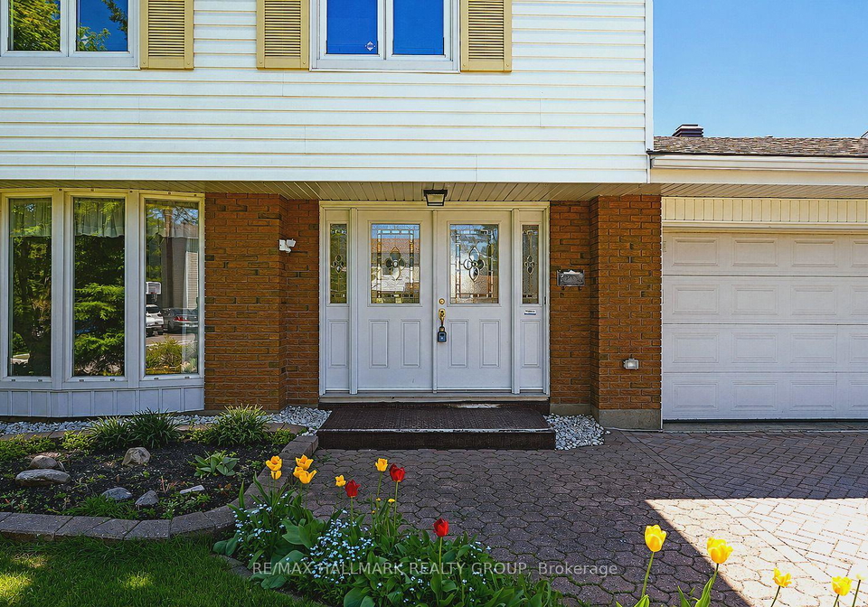 2187-hamelin-crescent-ottawa-ontario-x13203150