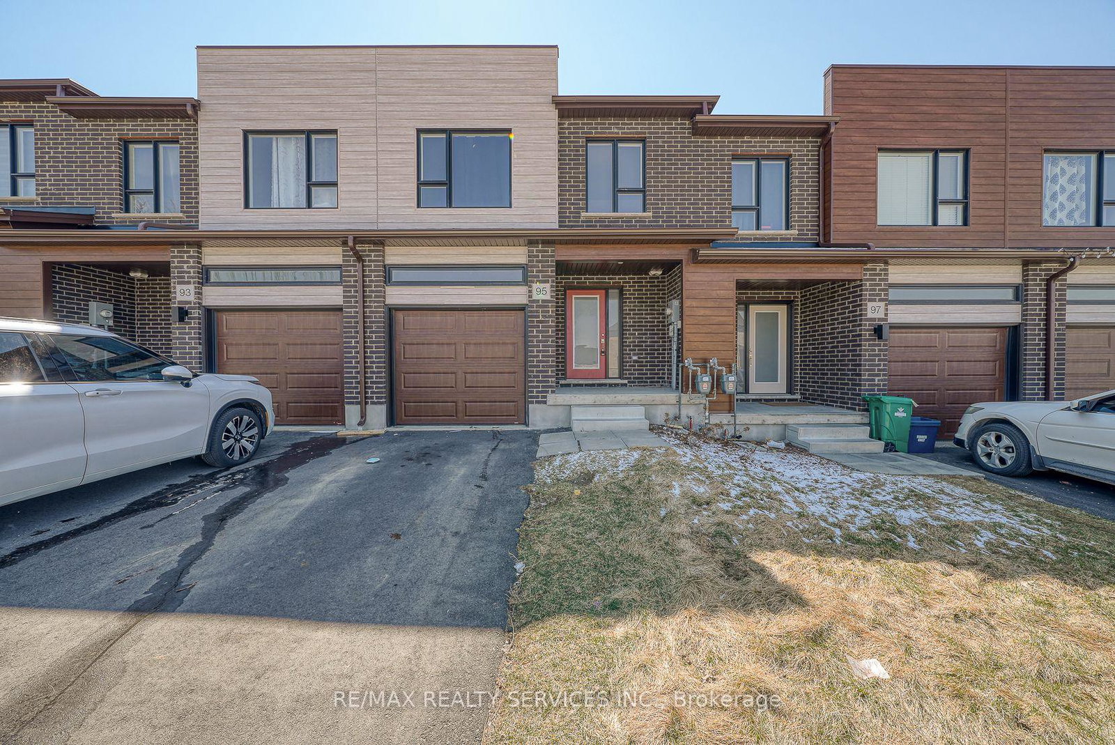 95-queensbrook-crescent-cambridge-ontario-x13203230