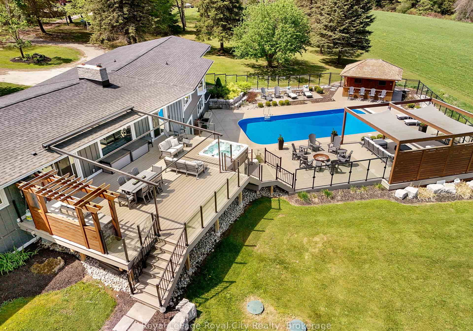 5902-sideroad-6-n-centre-wellington-ontario-x13203688