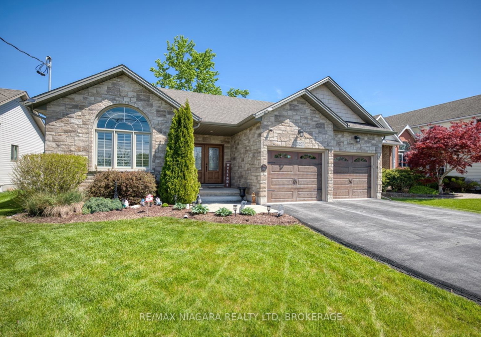 3270-thunder-bay-road-fort-erie-ontario-x13204460