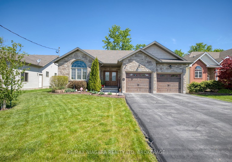 3270-thunder-bay-road-fort-erie-ontario-x13204460