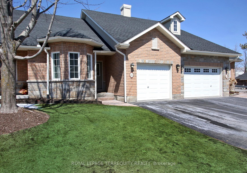 123-village-crescent-peterborough-ontario-x13204510