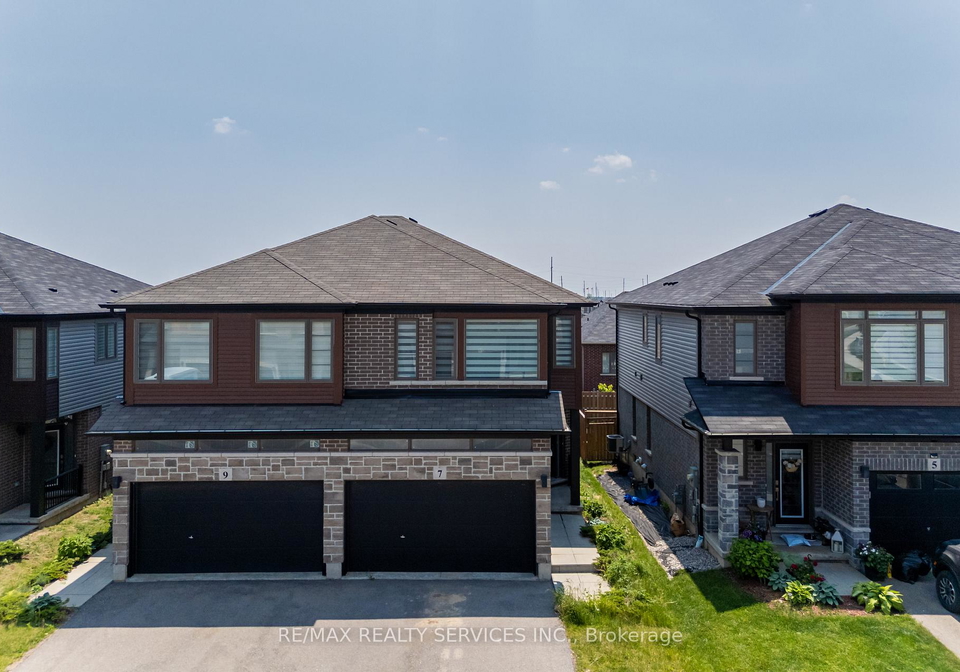 7-baker-lane-brant-ontario-x13205786