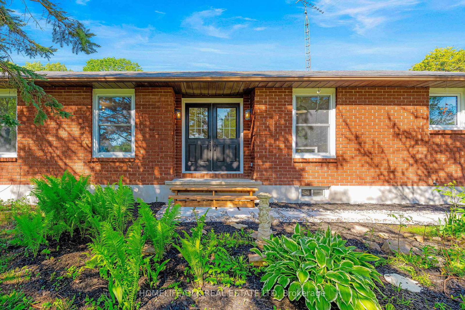 13-beverly-street-edwardsburghcardinal-ontario-x13205916