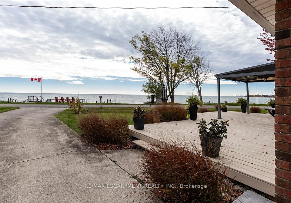577-edgewater-place-haldimand-ontario-x13206006