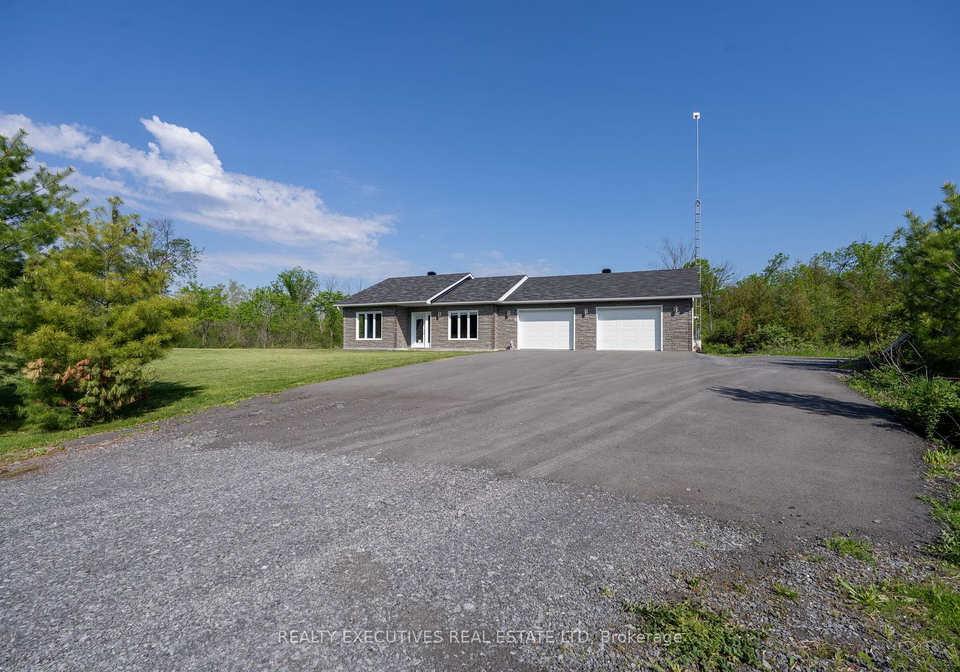 14029-concession-7-8-concession-north-stormont-ontario-x13206204