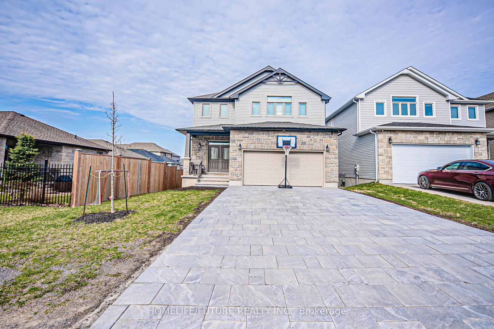 1701-executive-avenue-kingston-ontario-x13206210