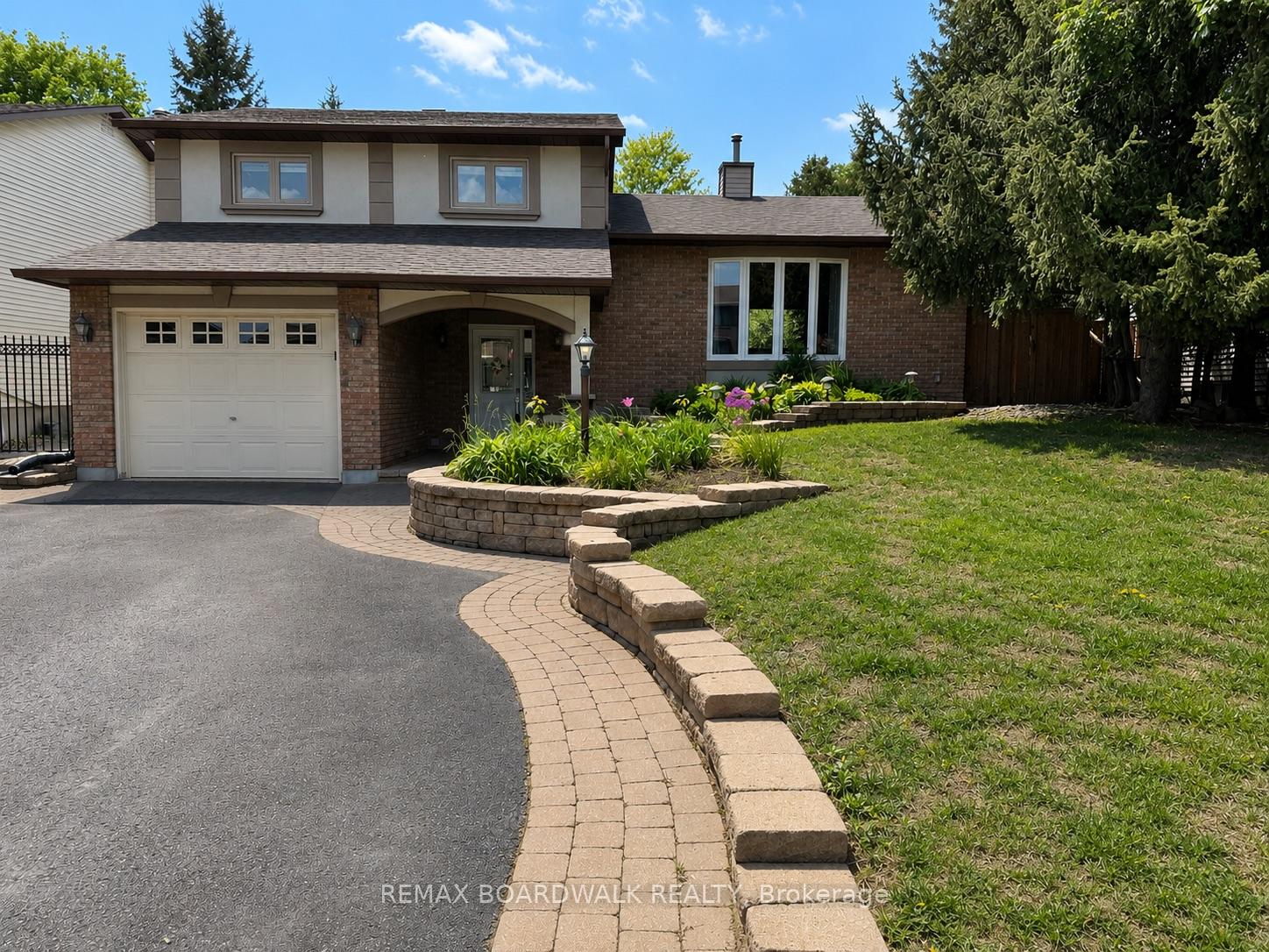 22-bartley-crescent-ottawa-ontario-x13206304