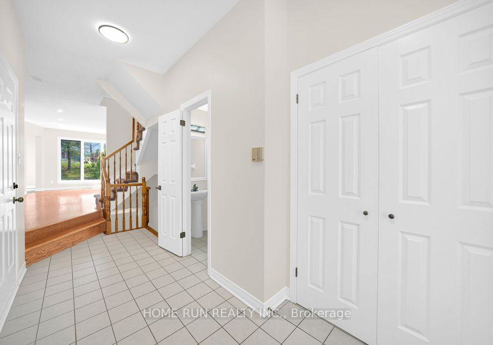 102-kimberwick-crescent-ottawa-ontario-x13206400
