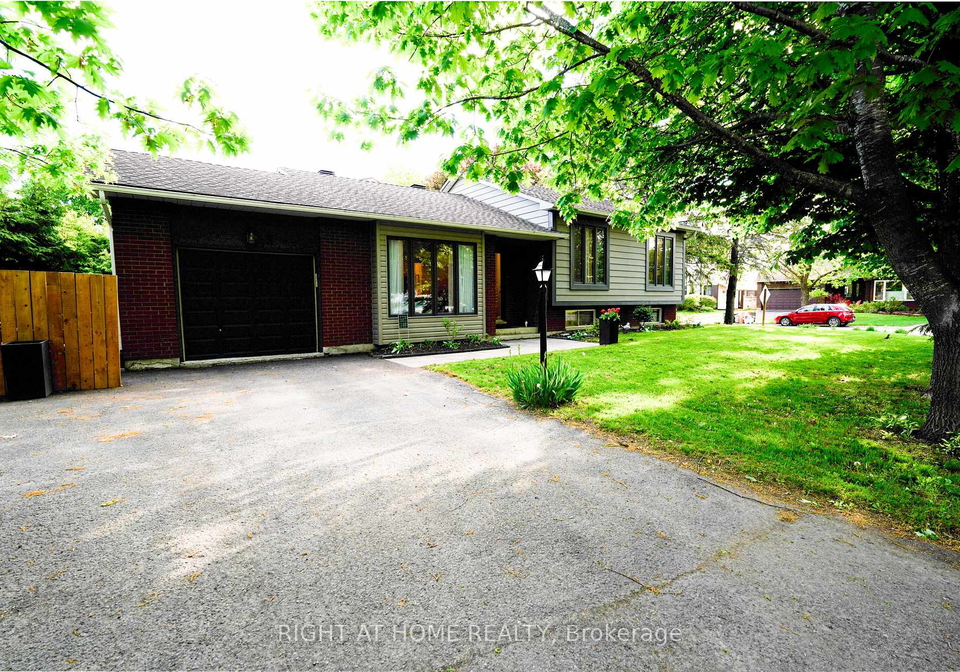 3-pommel-crescent-kanata-ontario-x13206440
