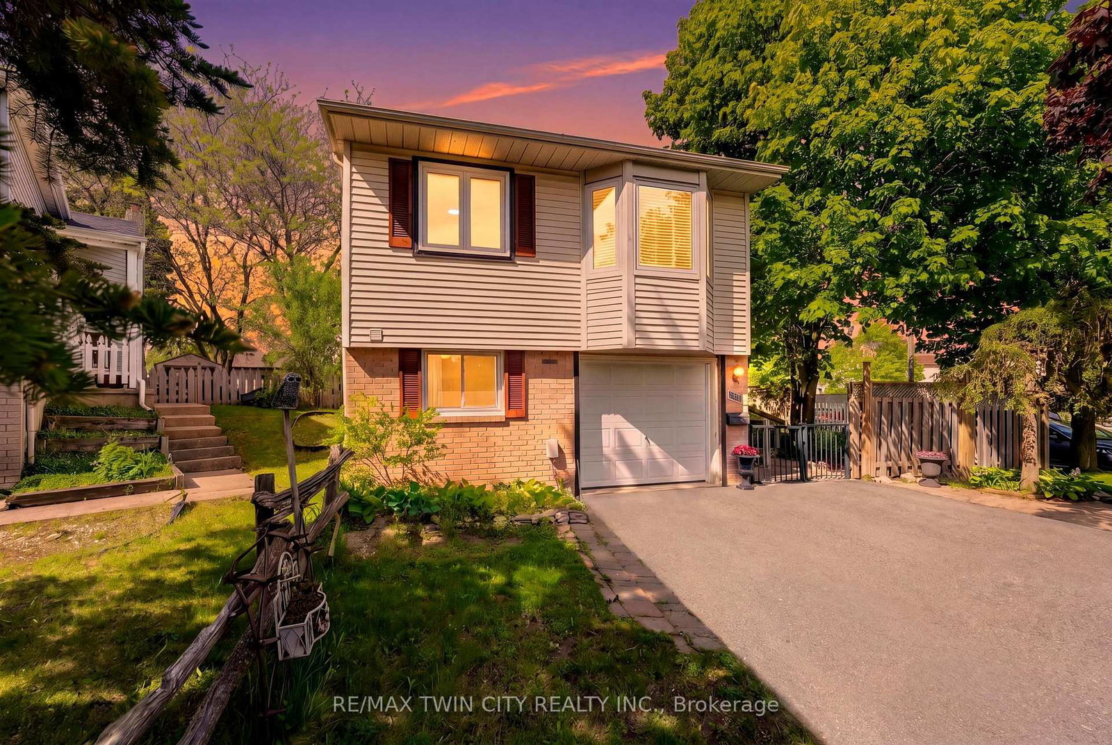 171-herron-place-waterloo-ontario-x13206638