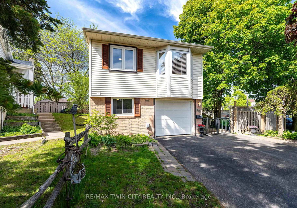 171-herron-place-waterloo-ontario-x13206638