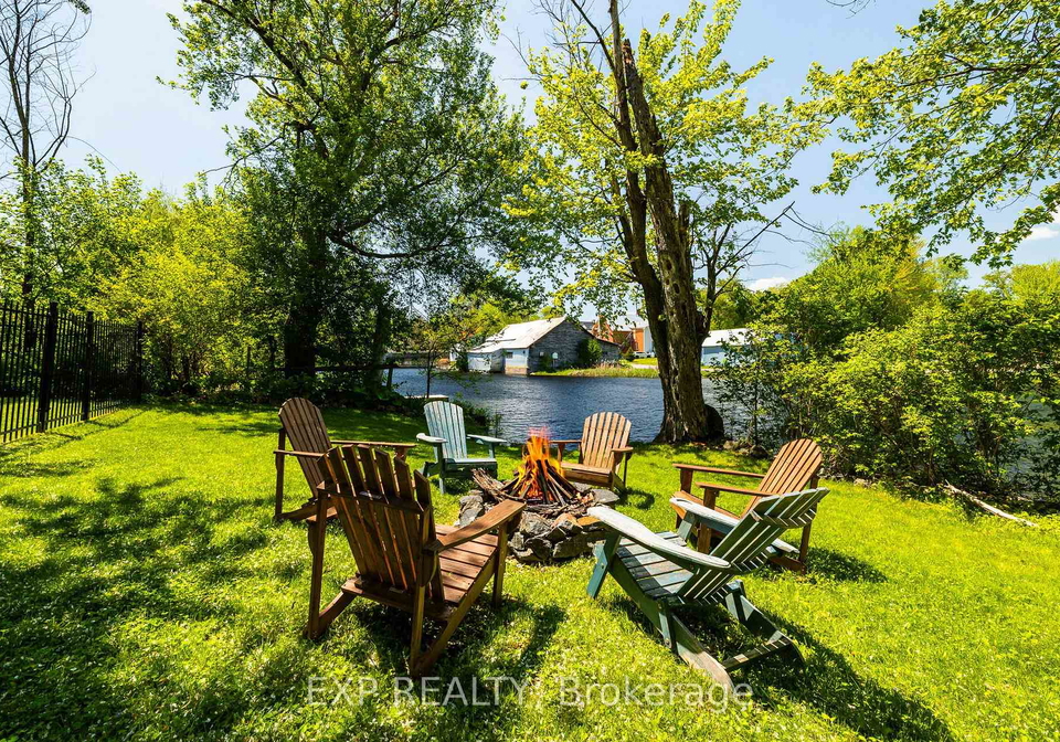85-south-street-lanark-highlands-ontario-x13206832