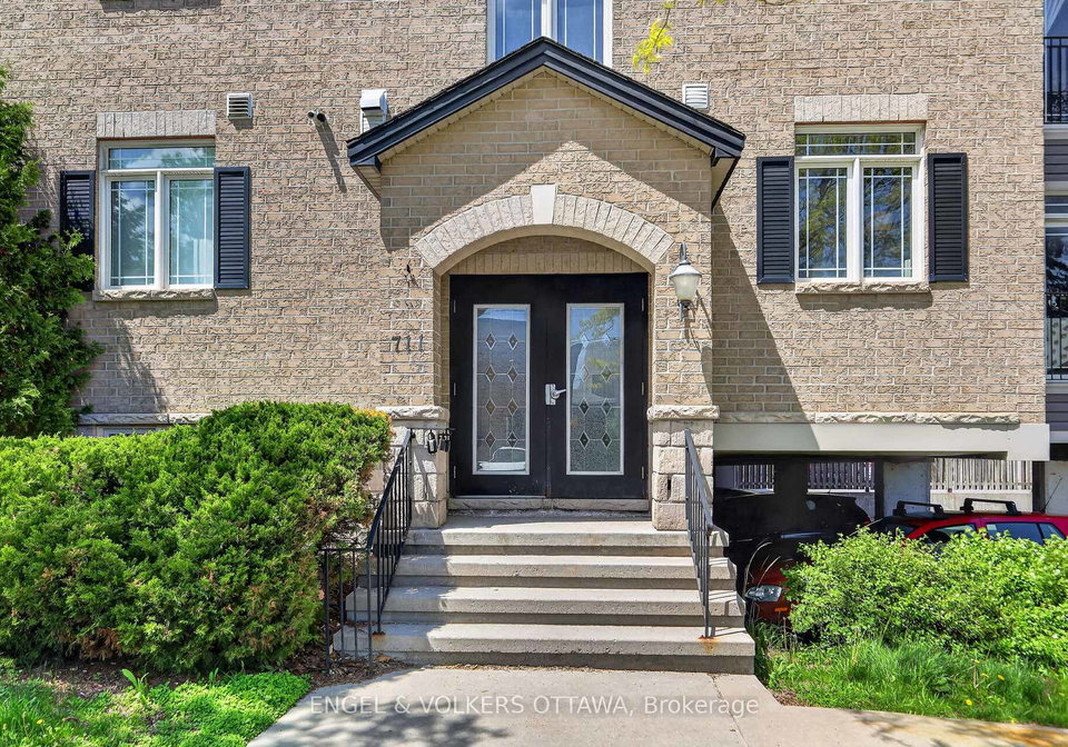 711-churchill-avenue-ottawa-ontario-x13206930