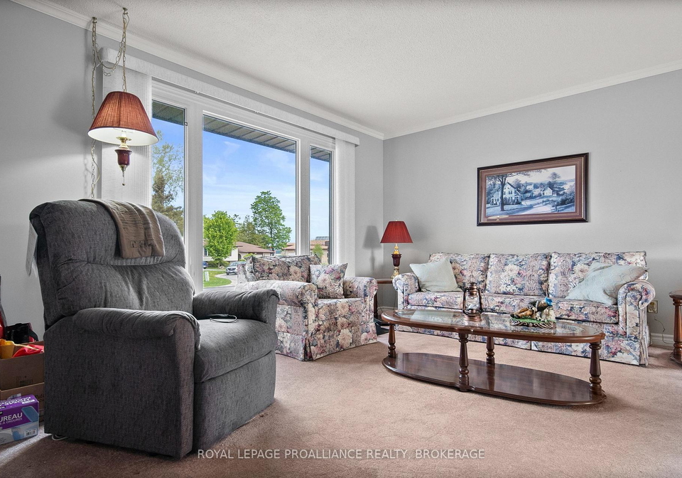 952-kenshaw-street-kingston-ontario-x13206948