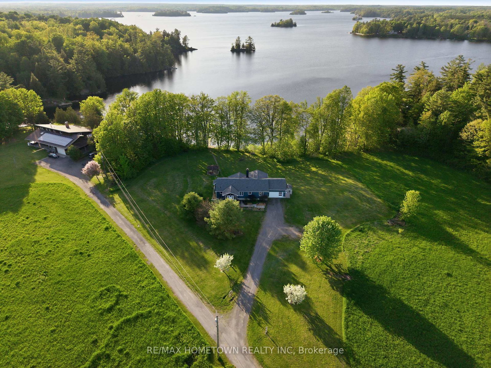 594-lyndhurst-road-leeds-and-the-thousand-islands-ontario-x13207046