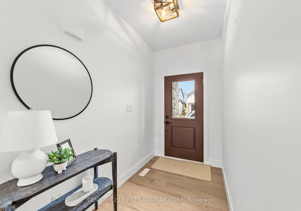 134-addison-avenue-lucan-biddulph-ontario-x13207196