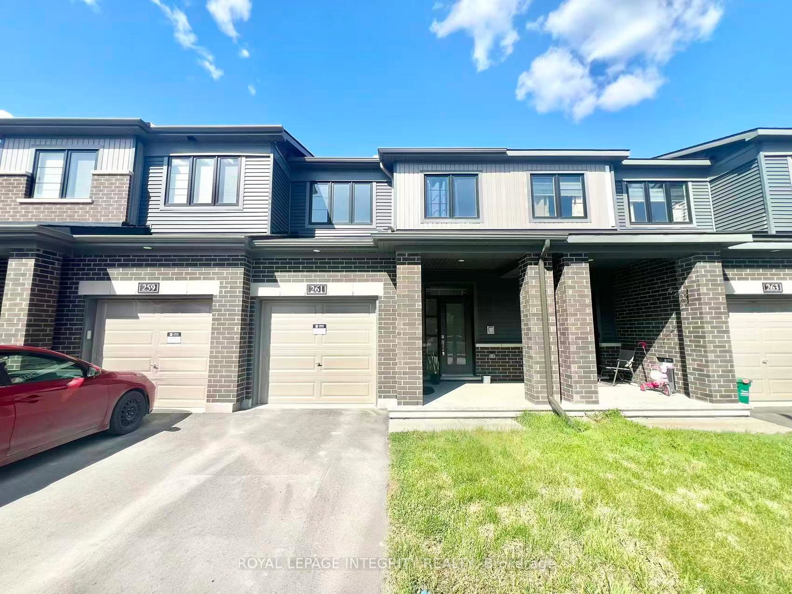 261-elsie-macgill-walk-kanata-ontario-x13207388