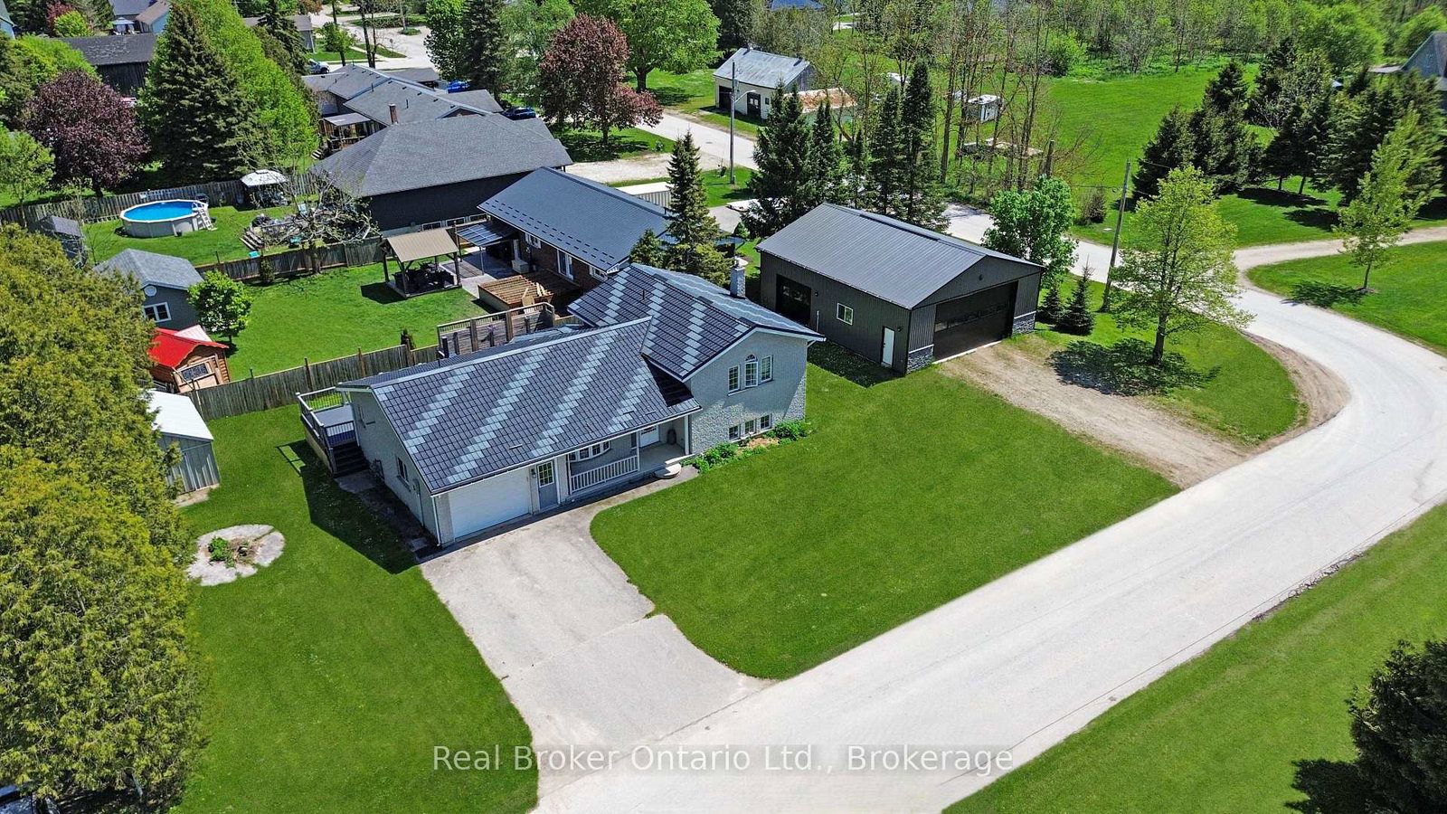 11-james-street-w-minto-ontario-x13207454