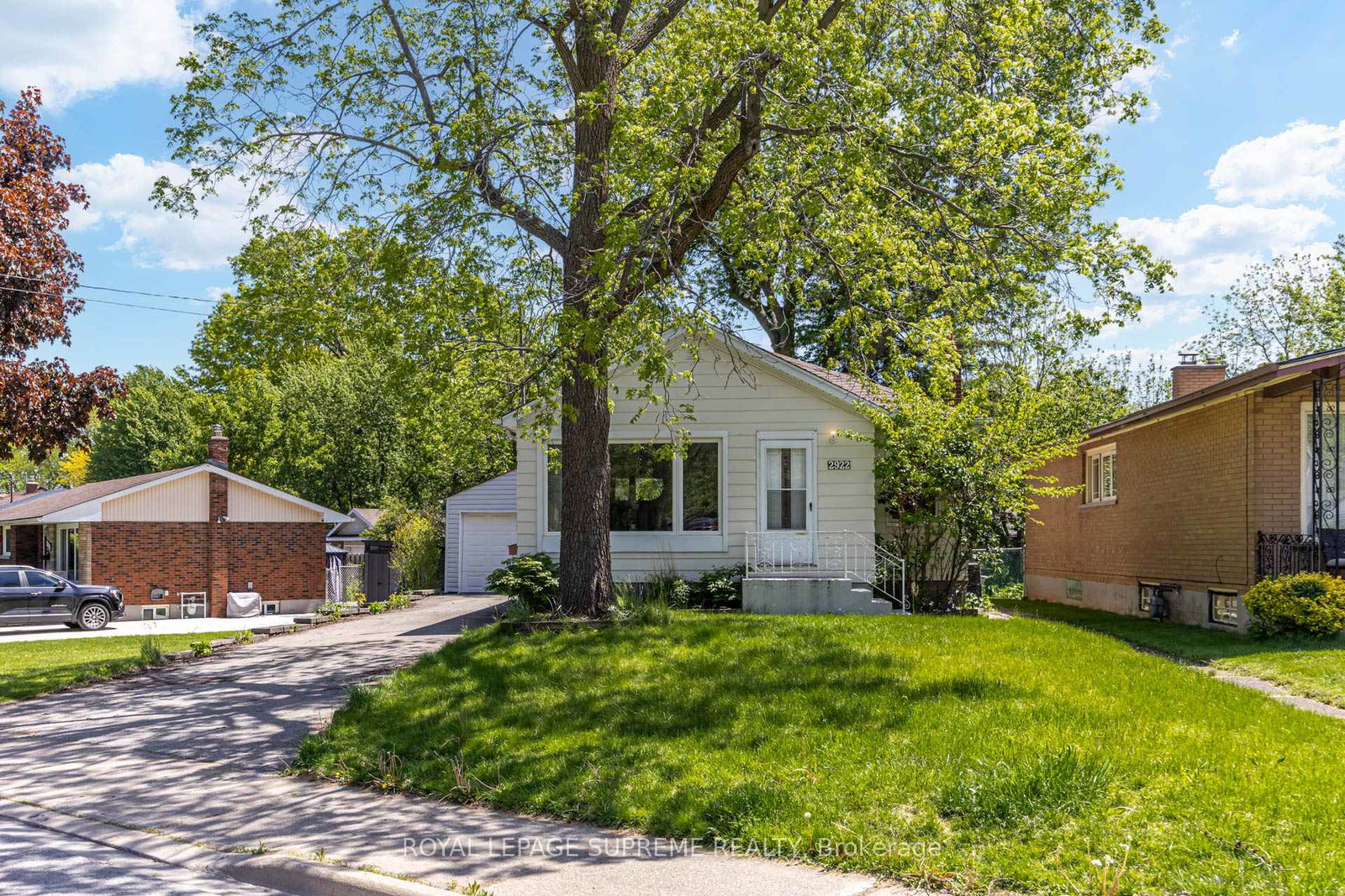 2922-portage-road-niagara-falls-ontario-x13207516