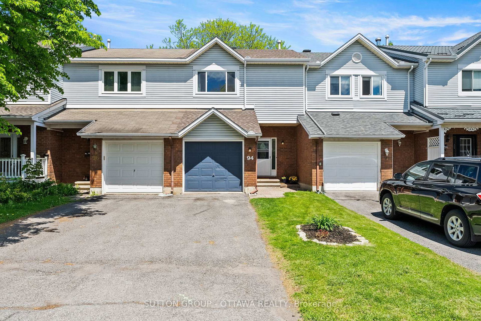 94-piper-crescent-kanata-ontario-x13207524
