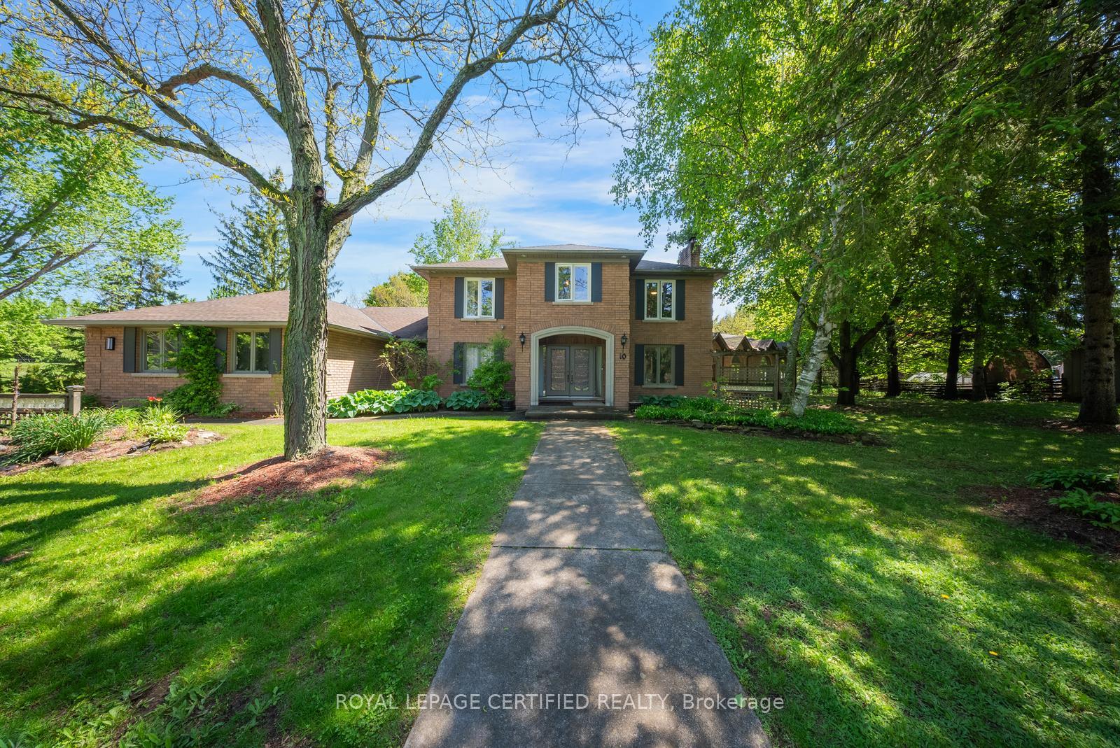 10-karendale-crescent-hamilton-ontario-x13207530
