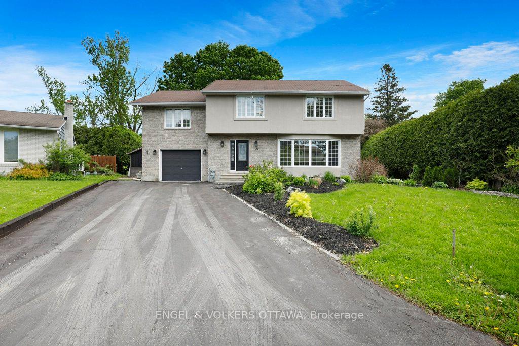 23-biscayne-crescent-ottawa-ontario-x13207554