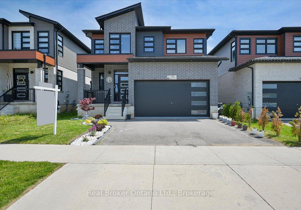 92-moon-crescent-cambridge-ontario-x13207622