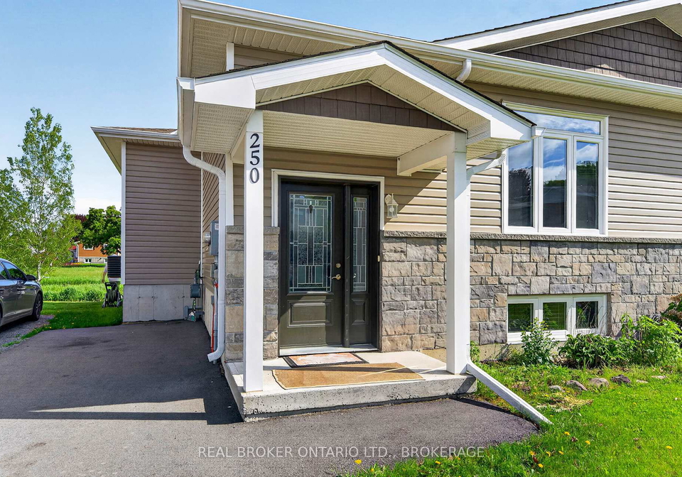 250-lourdes-avenue-cornwall-ontario-x13207624