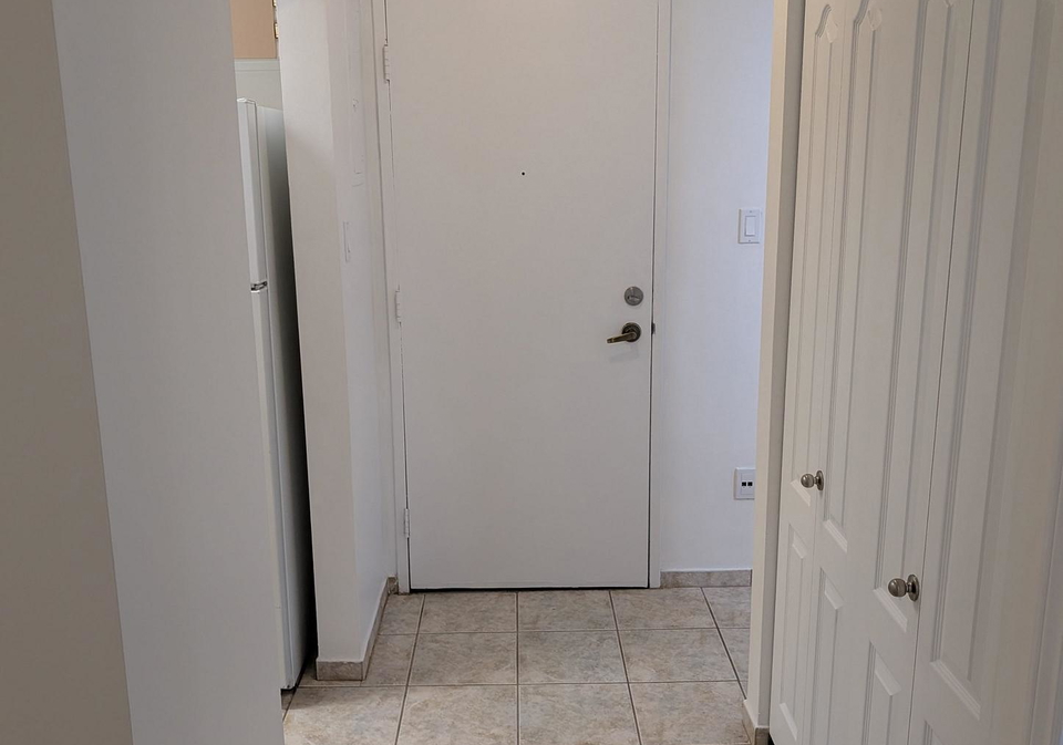 2044-arrowsmith-drive-ottawa-ontario-x13207738