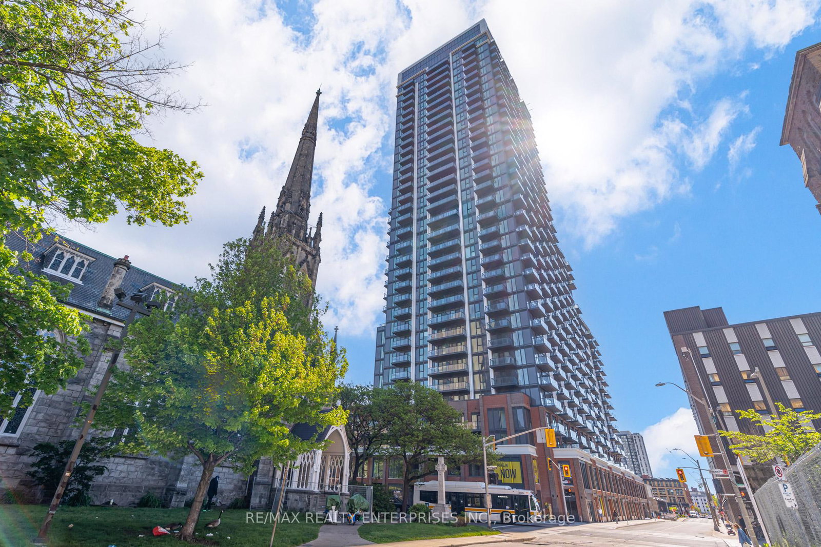 75-james-street-s-hamilton-ontario-x13207820