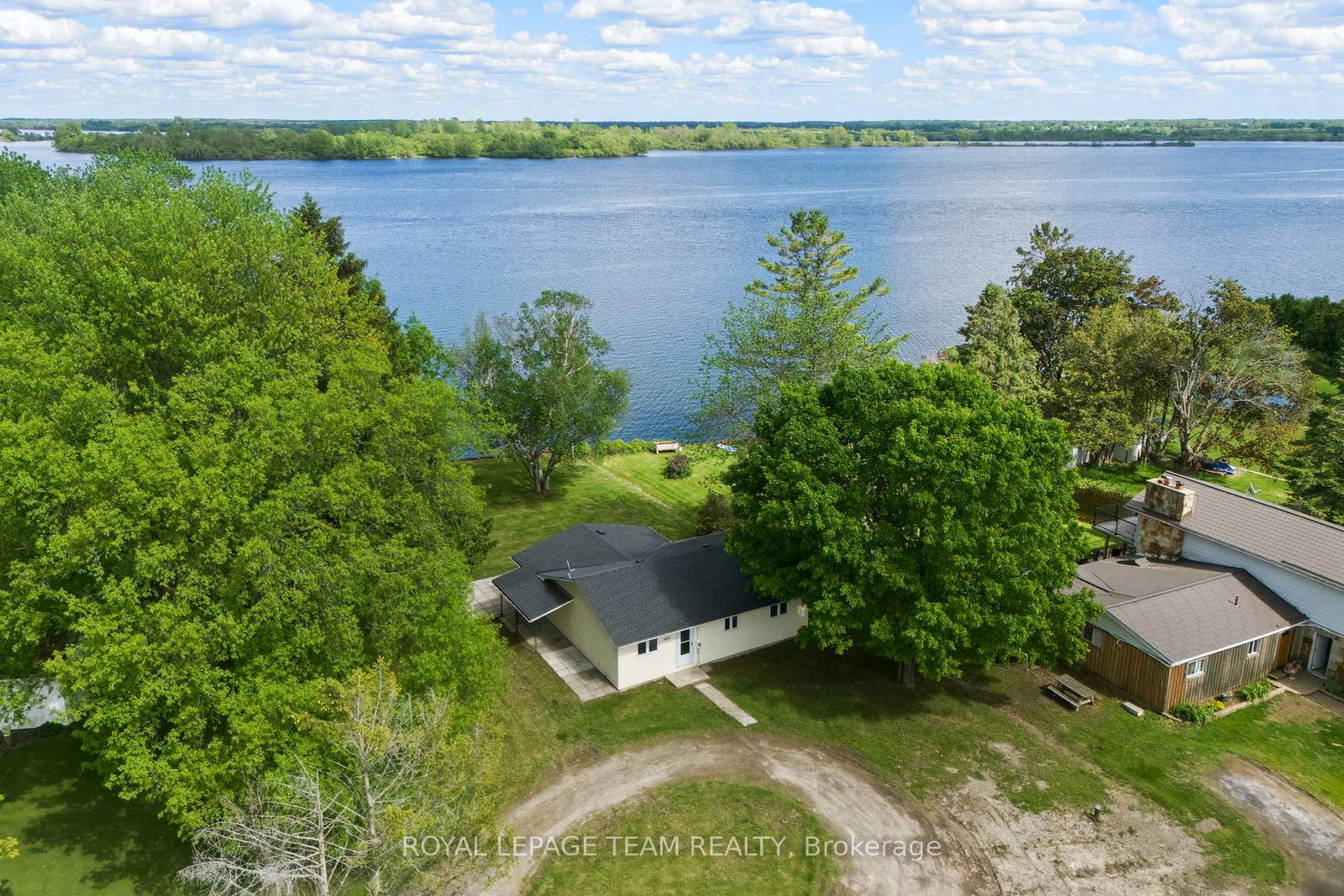 1625-county-road-2-edwardsburghcardinal-ontario-x13207914