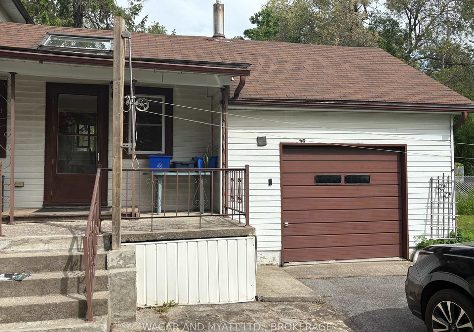 163-adelphi-street-greater-napanee-ontario-x13208010