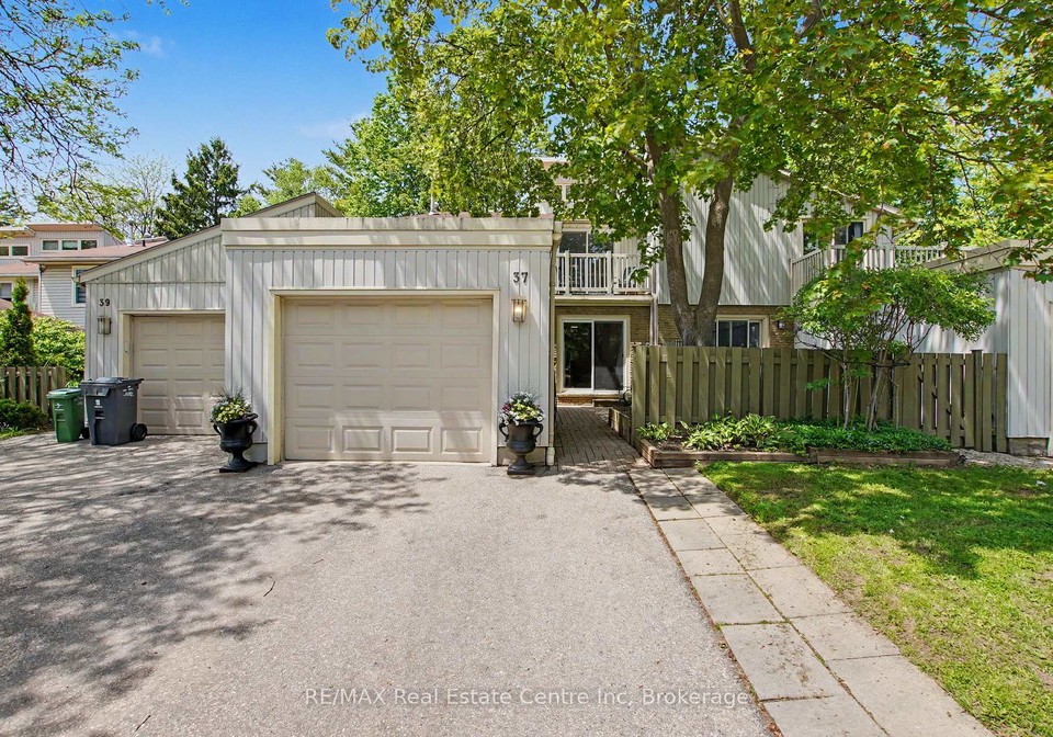 wilsonview-avenue-guelph-ontario-x13208106