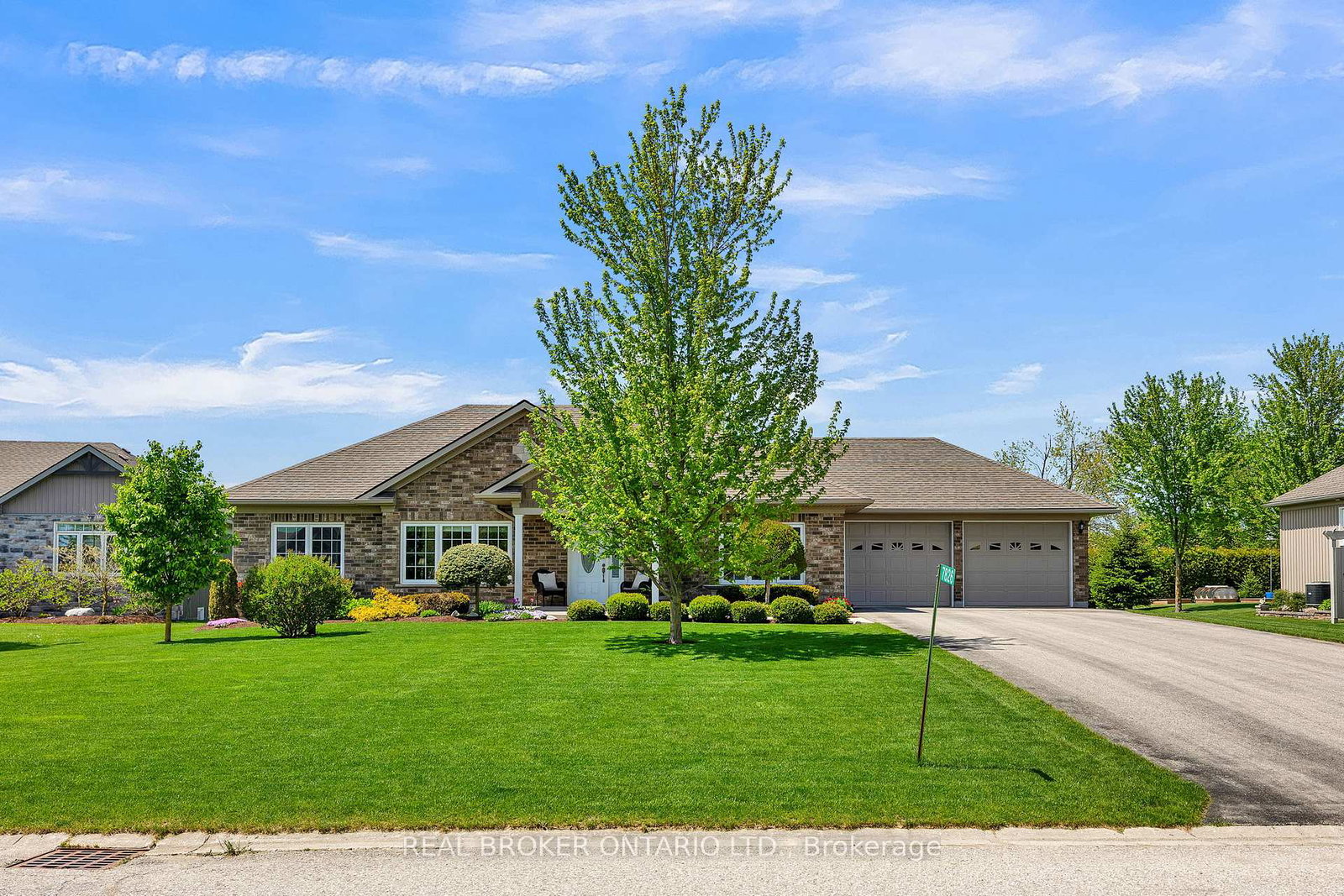 7826-colonial-drive-perth-east-ontario-x13208234