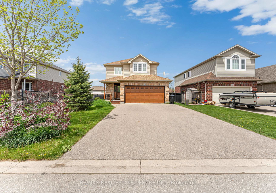 139-ferris-drive-wellesley-ontario-x13208278