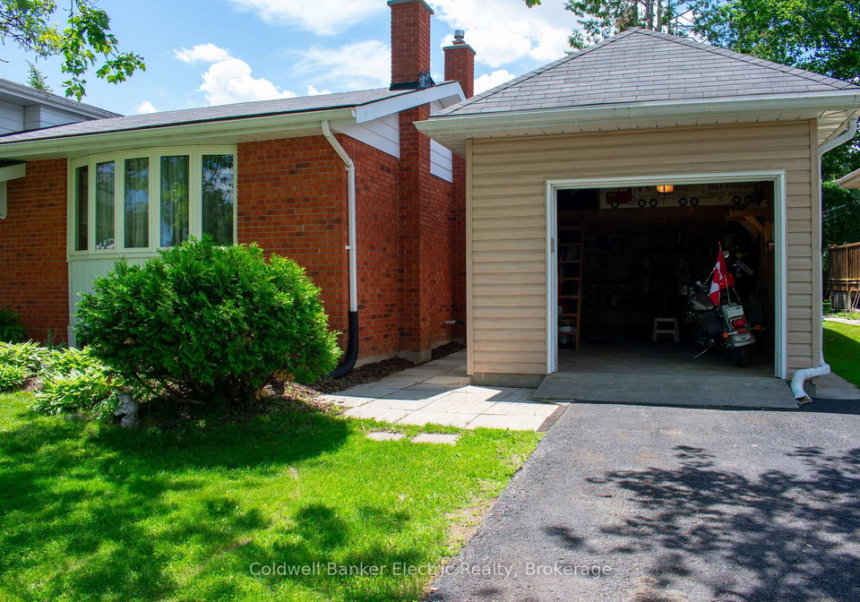 1341-heather-lane-peterborough-ontario-x13208296