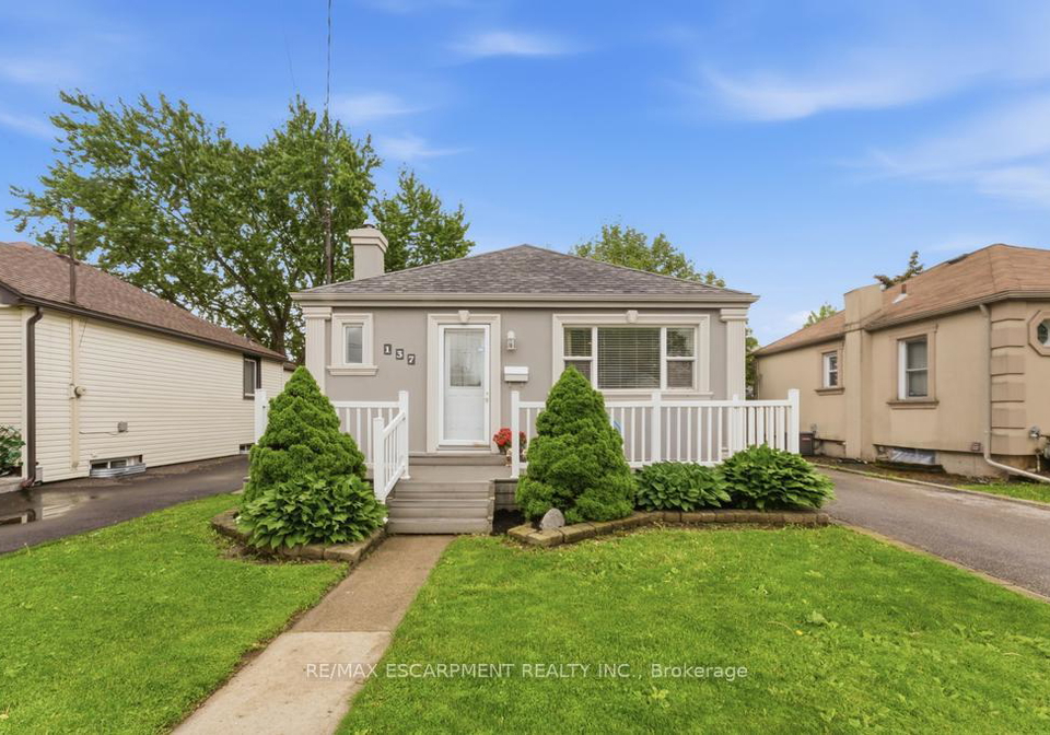 137-cochrane-road-hamilton-ontario-x13208298