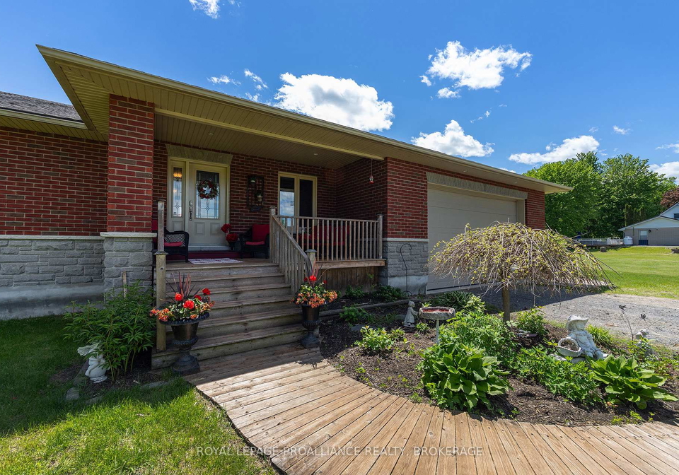 4279-arena-boundary-road-frontenac-ontario-x13208326