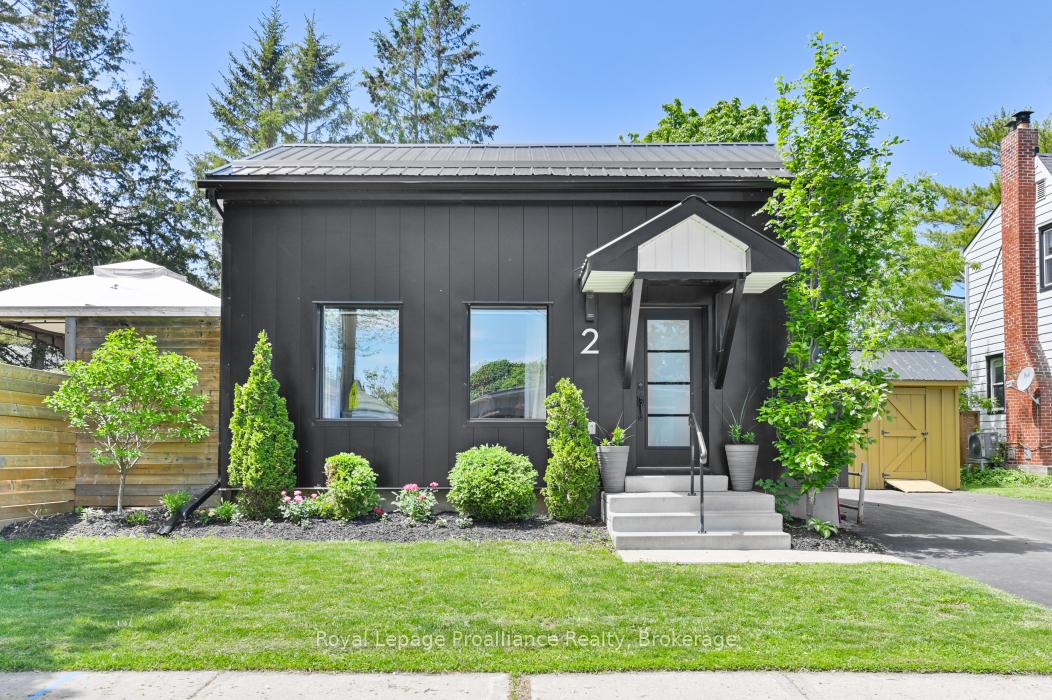 2-howard-street-belleville-ontario-x13208454